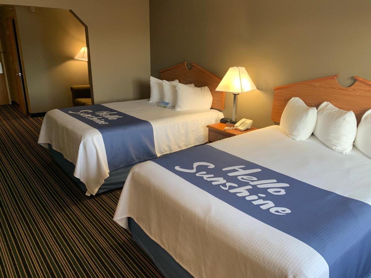 Days Inn By Wyndham Ottumwa Dış mekan fotoğraf