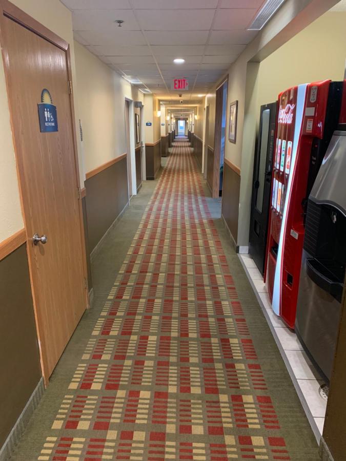 Days Inn By Wyndham Ottumwa Dış mekan fotoğraf
